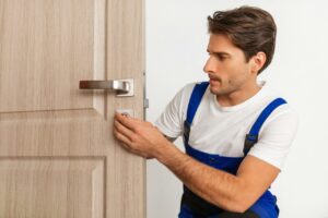 installation of a lock on the entrance door